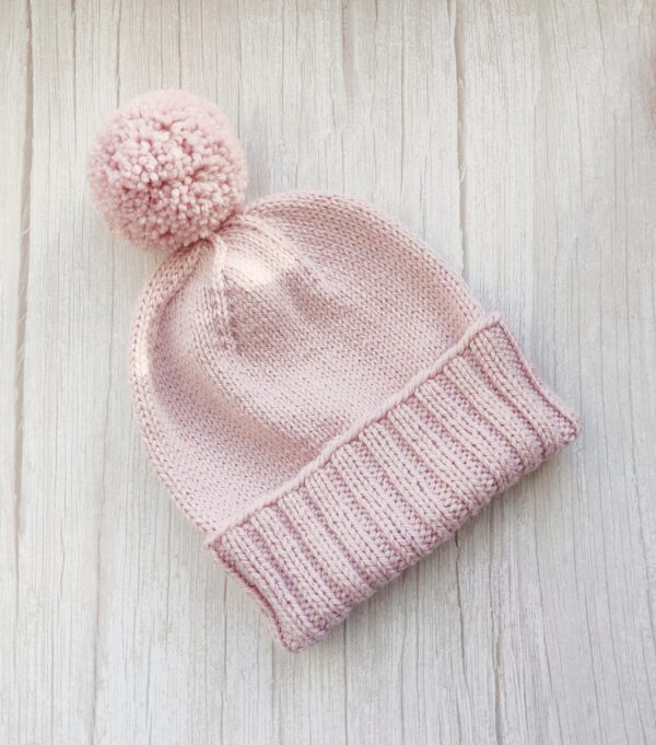 roosa tutiga müts
