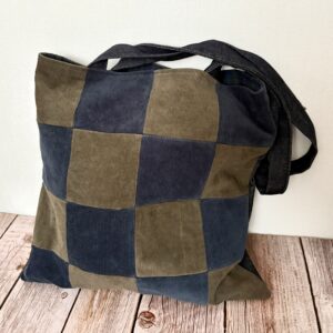 roheline ruuduline kott